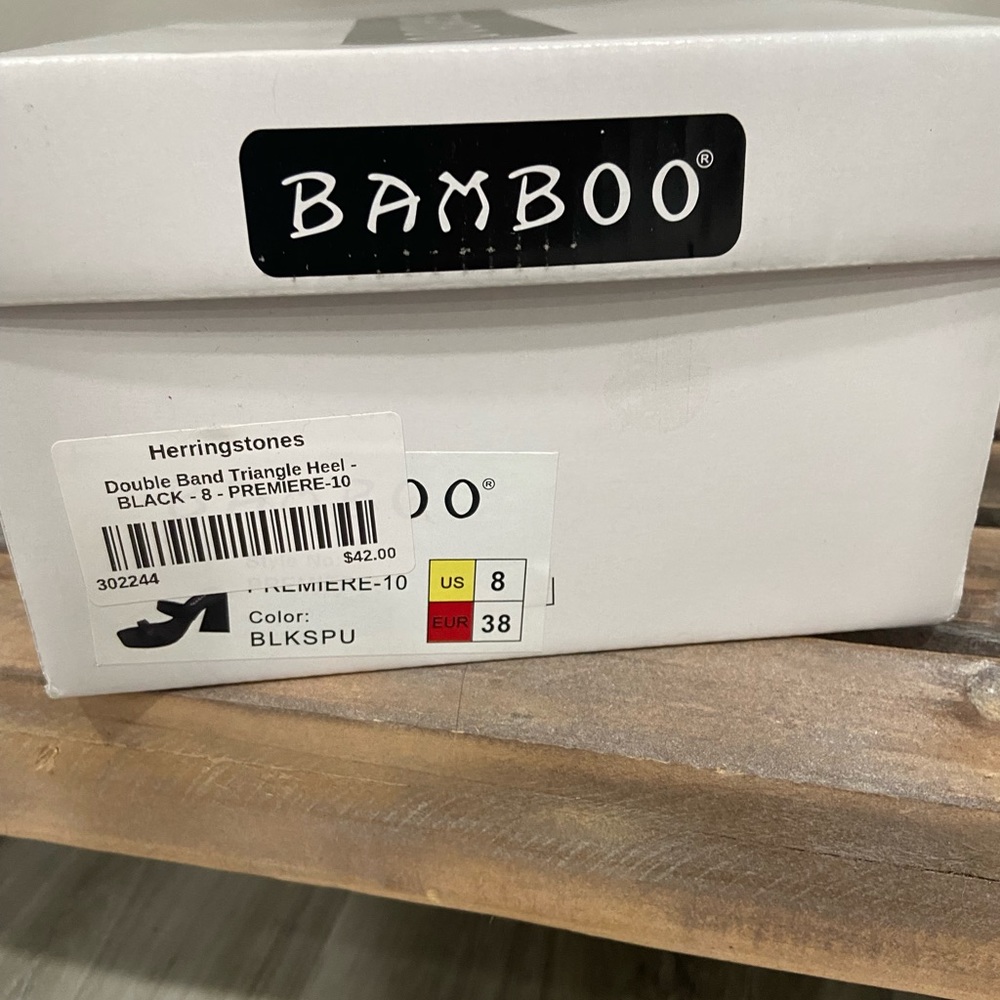 Bamboo Black Heels - Picture 4 of 4